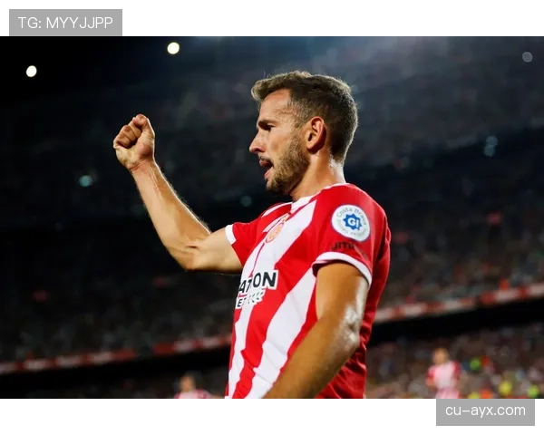 迪巴拉技术分析凸显其在同位置球员中的独特优势,稳定表现持续领跑 迪巴拉技术分析凸显其在同位置球员中的独特优势,稳定表现持续领跑